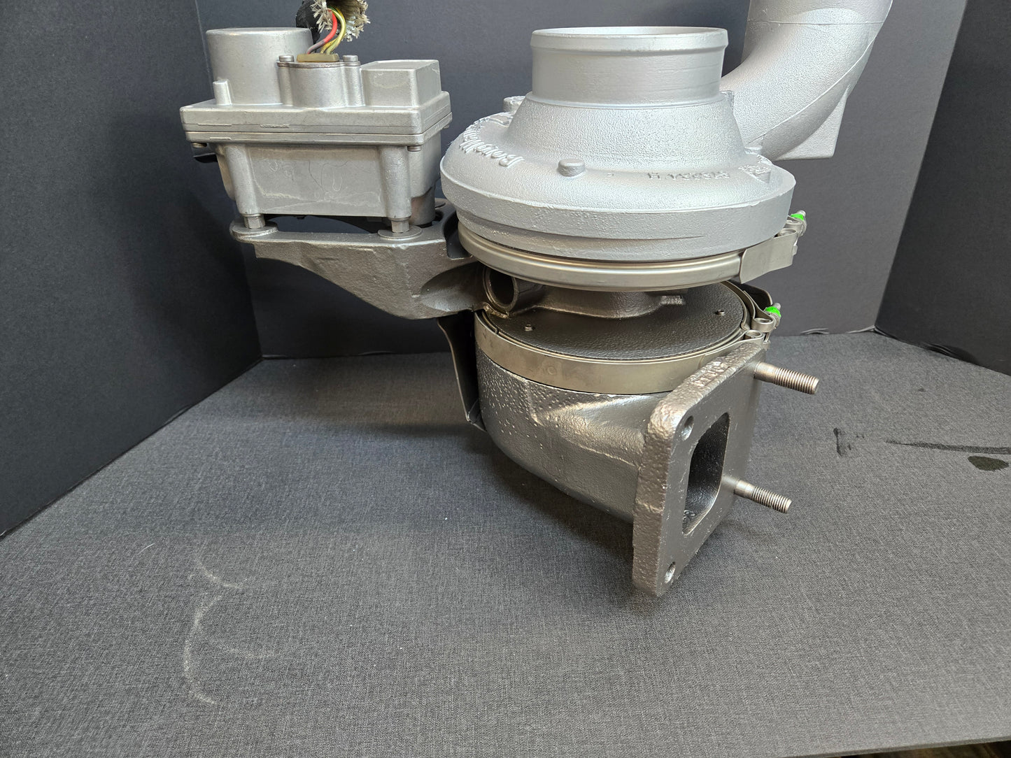 Rebuilt 5010724R93 177537 2005-10 DT466 MaxxForce Turbocharger