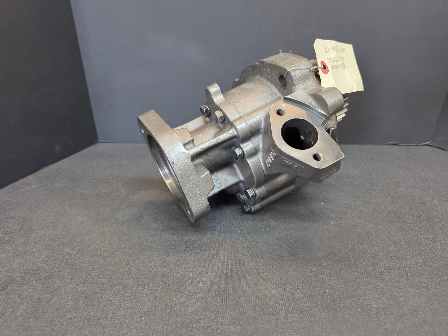 3804535RX N14 TRACTOR / CONSTRUCTION APPLICATION OIL PUMP