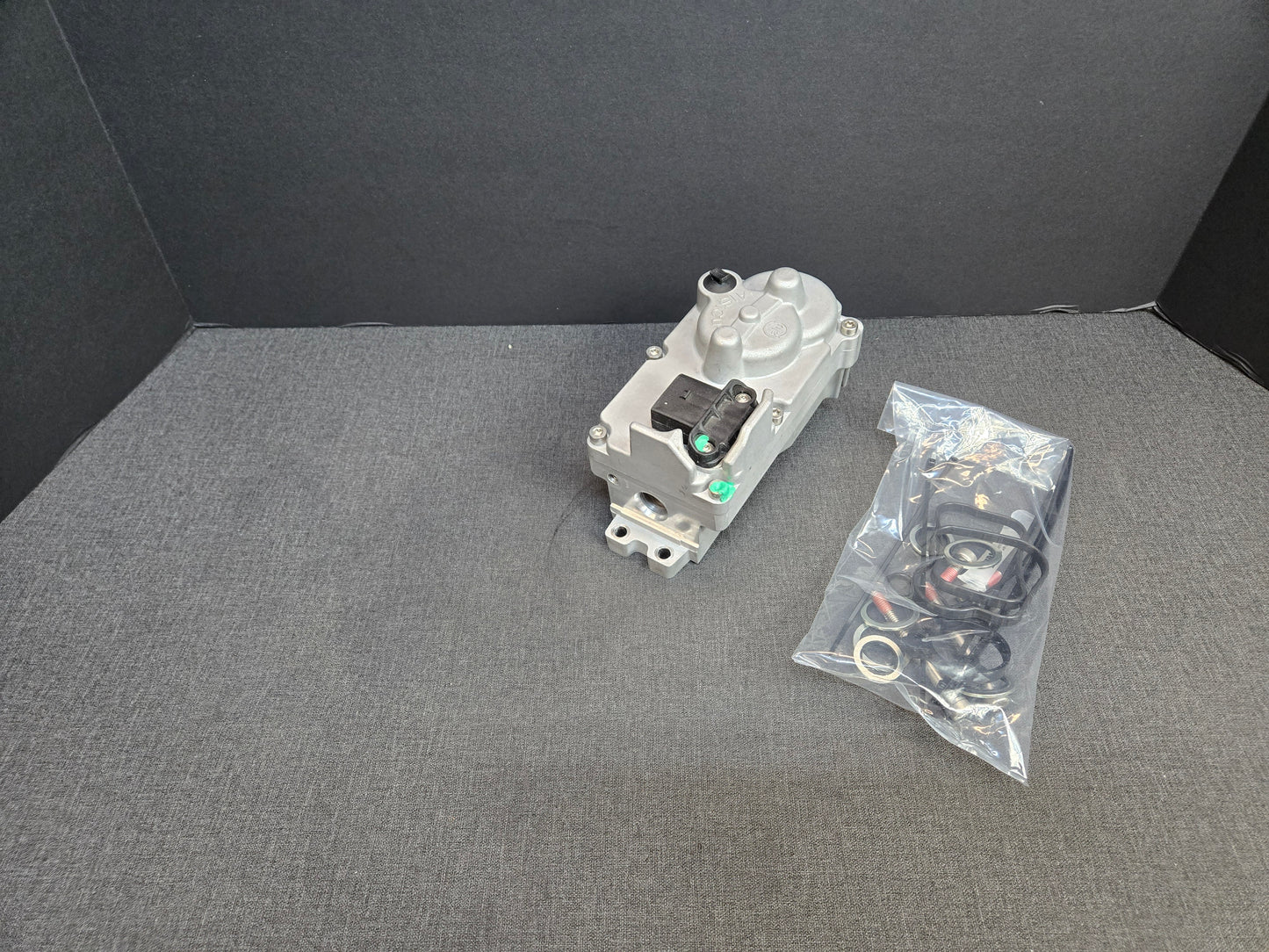 Rebuilt 2348189PEX PACCAR MX13 Actuator EPA21