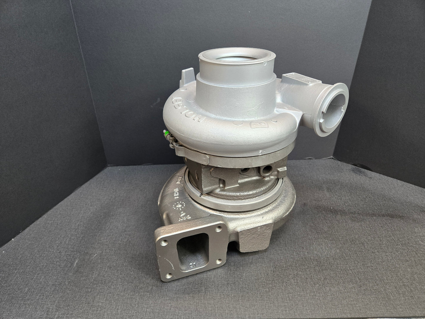 3791937 1973273 Rebuilt MX13 PACCAR Turbocharger