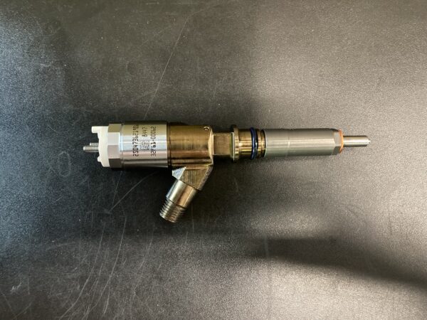 New 10R7575 C6.4 Injector