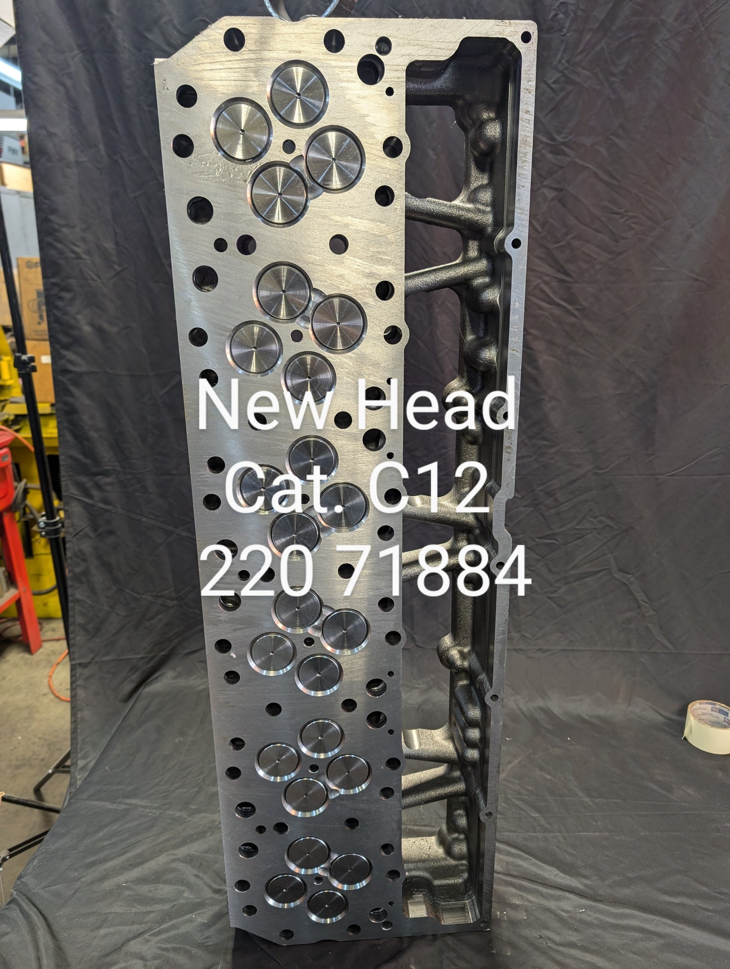 1482144 New C12 CAT Cylinder Head