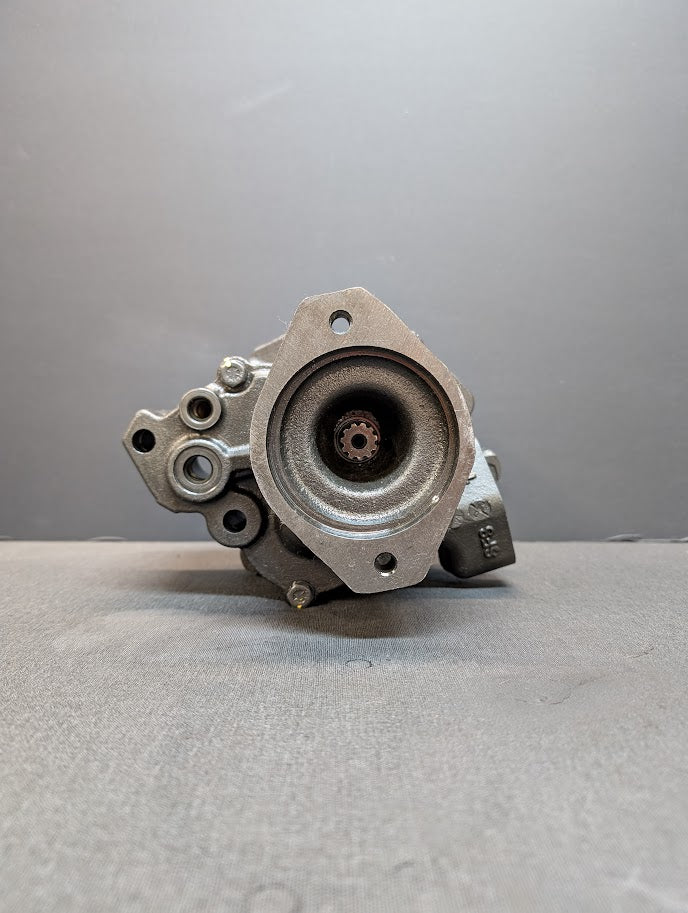 NEW CUMMINS OIL PUMP #3803698