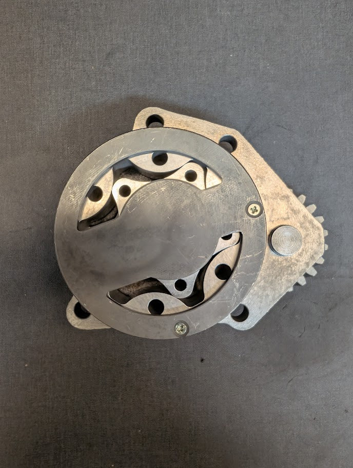 NEW ISC / ISL 8.3L OIL PUMP # 3966840 / 141291