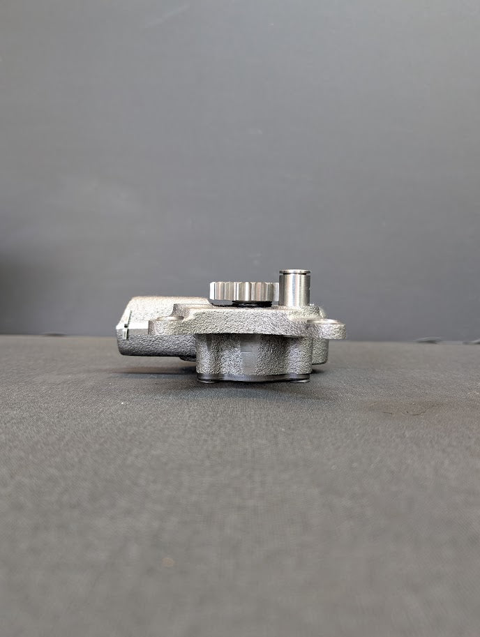 NEW PERKINS AD3.152 OIL PUMP # 3637359M91