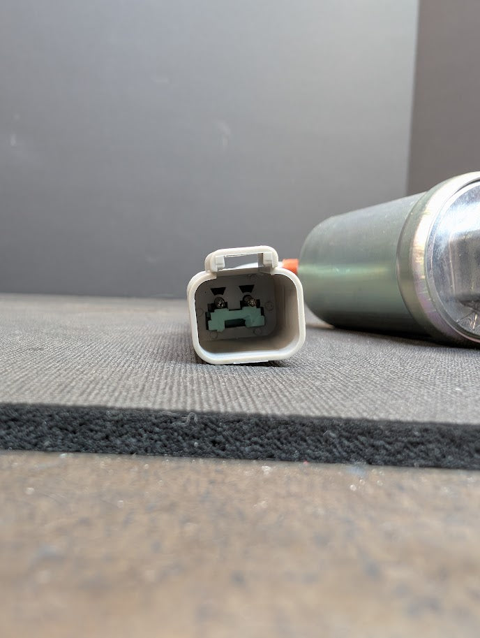 NEW PERKINS 100 / 400 SERIES FUEL SHUT OFF SOLENOID # 85206520