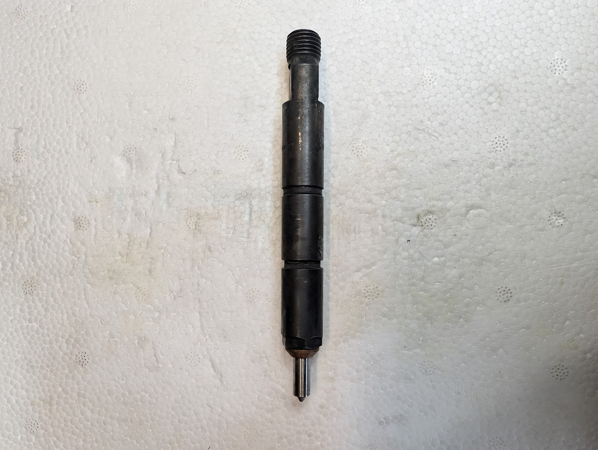 REBUILT DEUTZ 2012 FUEL INJECTOR # 0432193486