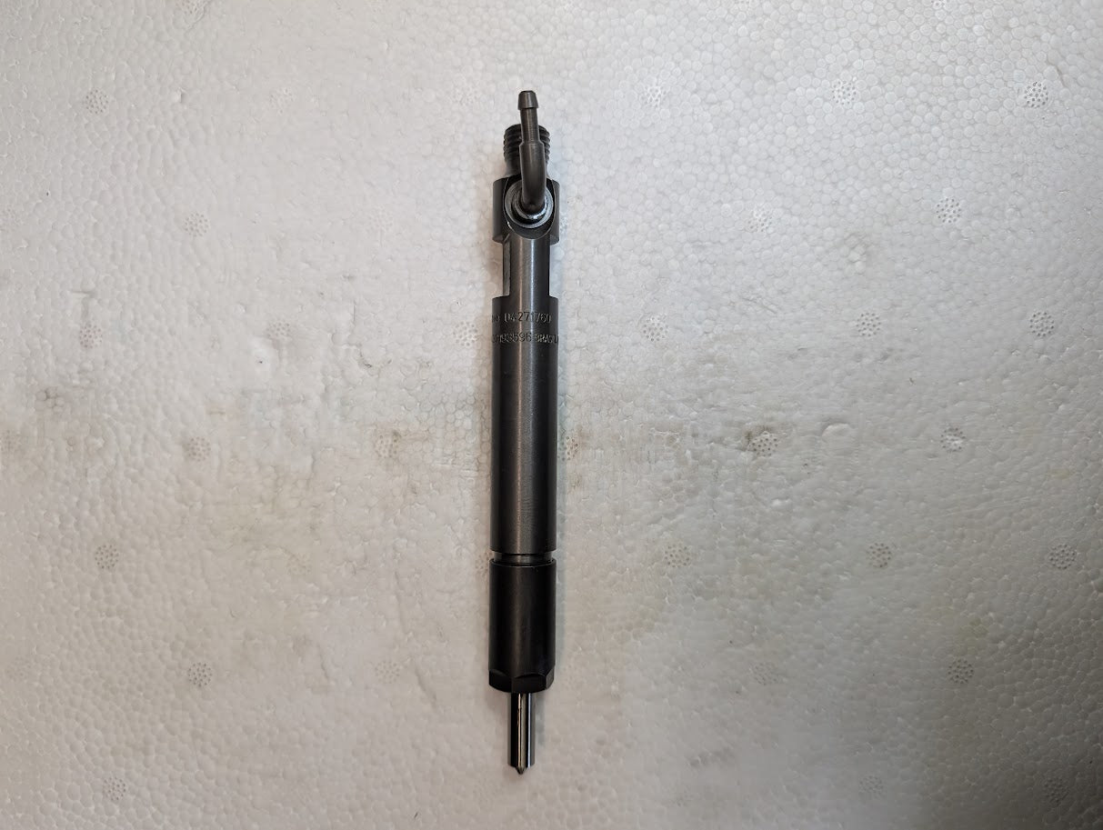 Rebuilt Deutz 1011F Fuel Injector # 04271760