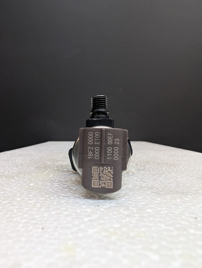 New V3307 Fuel Injector # 1J770-53050