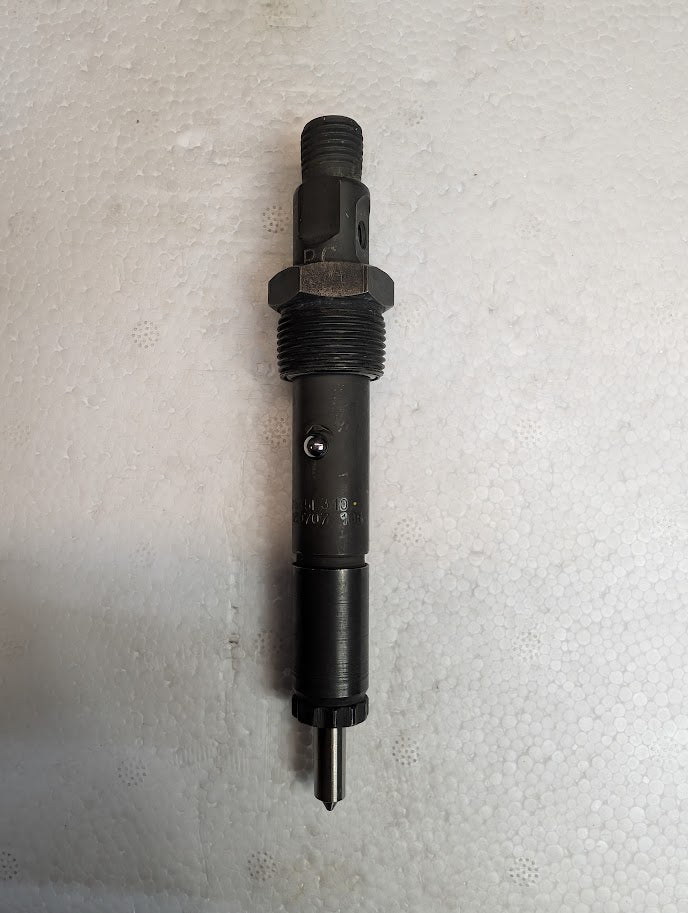 NEW CAT 3054 FUEL INJECTOR # 1487108