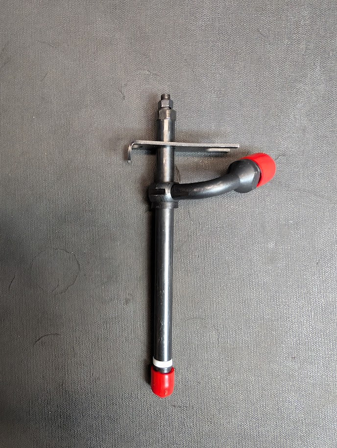 REBUILT CASE 188 SERIES FUEL INJECTOR # 20671