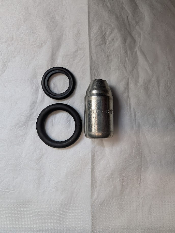 NEW CAT 3306/3306C/3304 FUEL INJECTOR # 8N1831