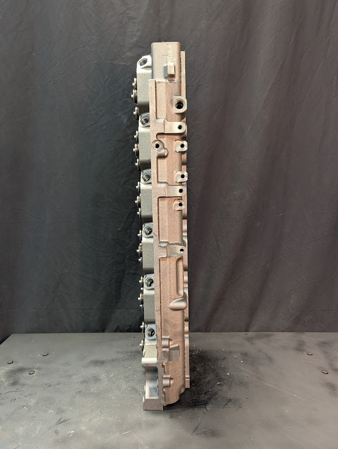NEW CUMMINS 8.3L ISL CYLINDER HEAD # 5300890