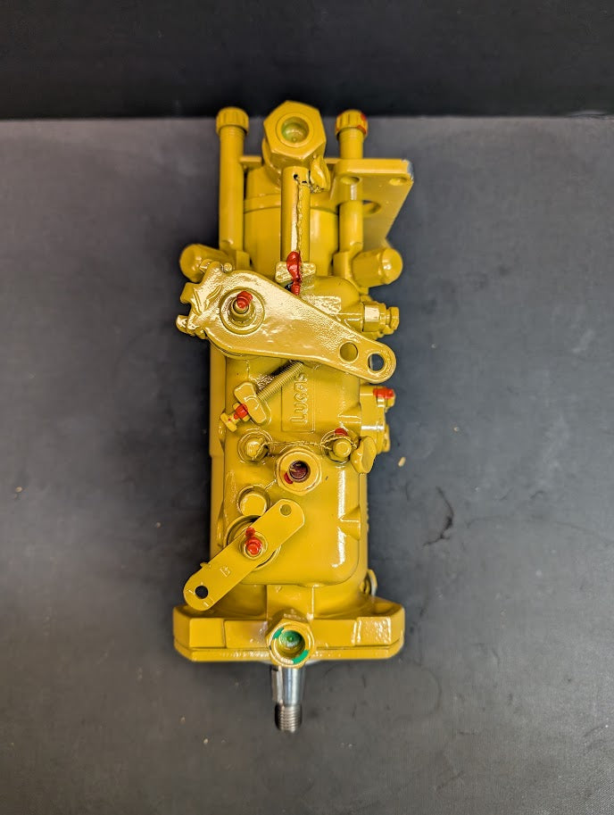 REBUILT CUMMINS 4BT 3.9 FUEL PUMP FOR CASE EQUIPMENT # U3042F213 / 3908646