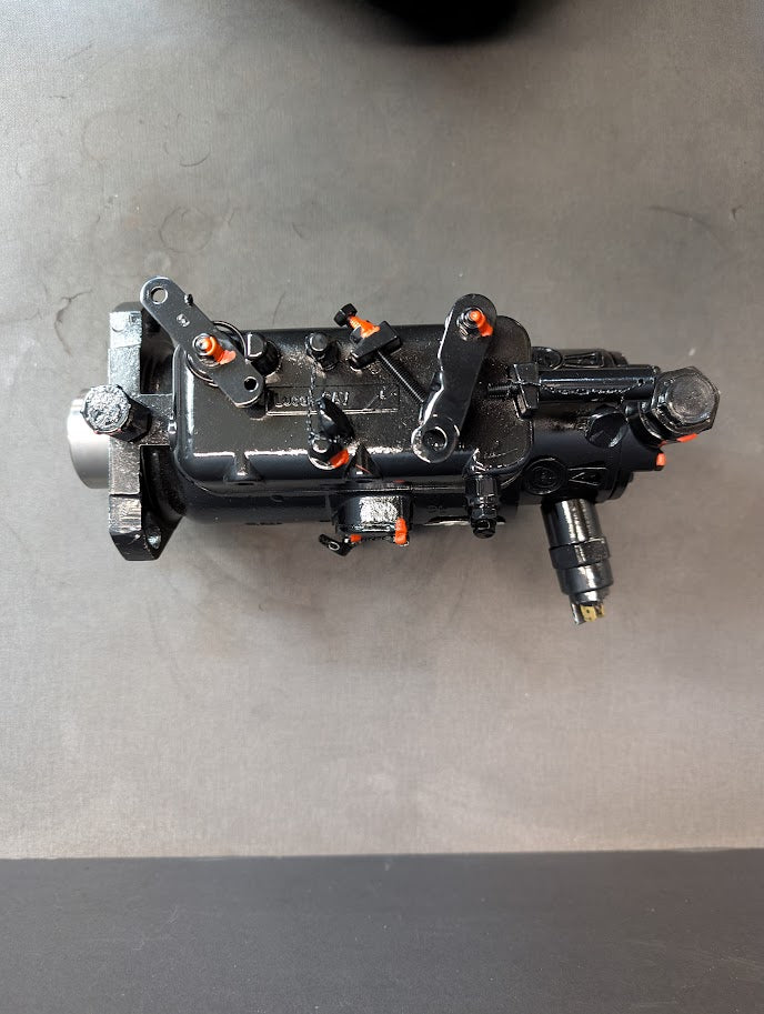 Rebuilt Perkins 4.236 12 Volt Fuel Pump # 3348F110 / 3348F111