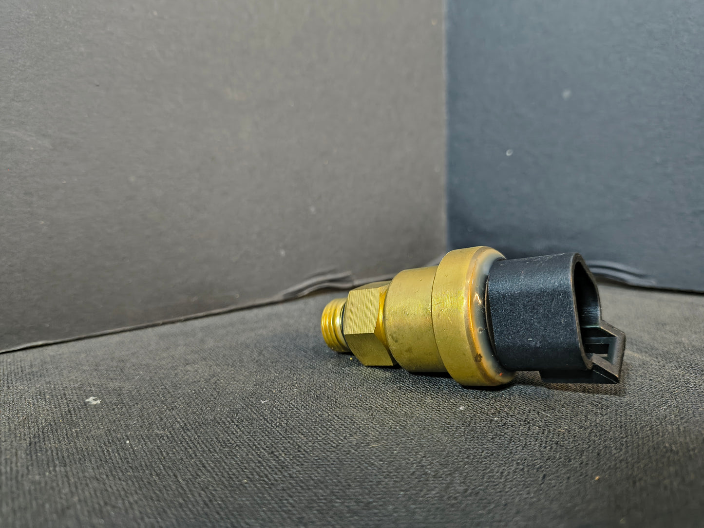 SENSOR GP-PRESSURE 161-1703