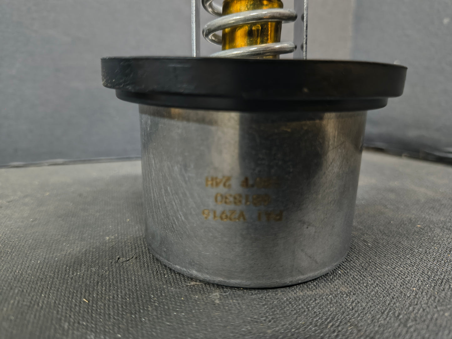 PAI THERMOSTAT 180 681830