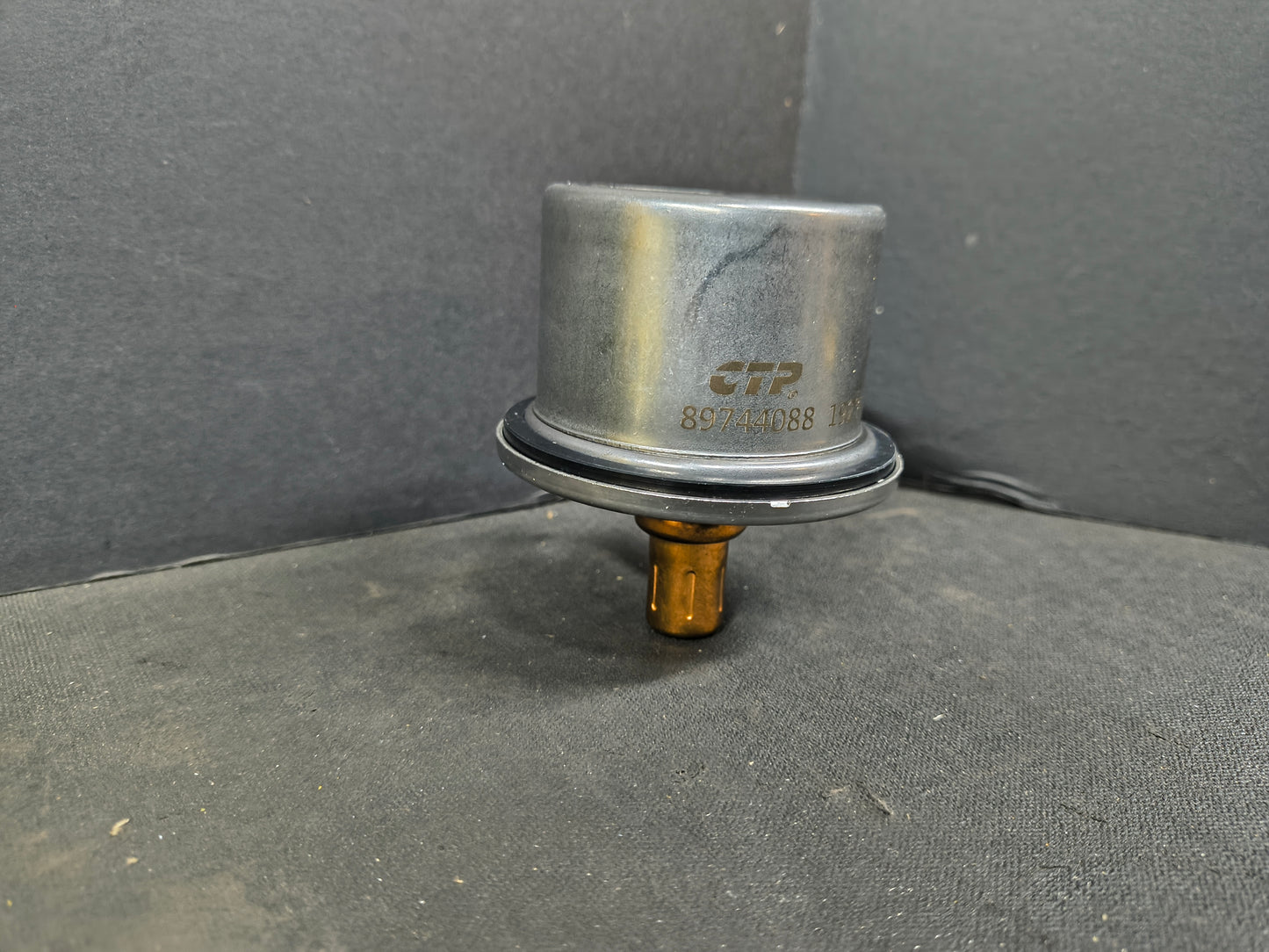 CTP REGULATOR-TEMP 2477133