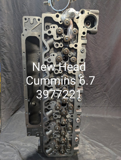 3977221 New 6.7 Cummins Cylinder Head