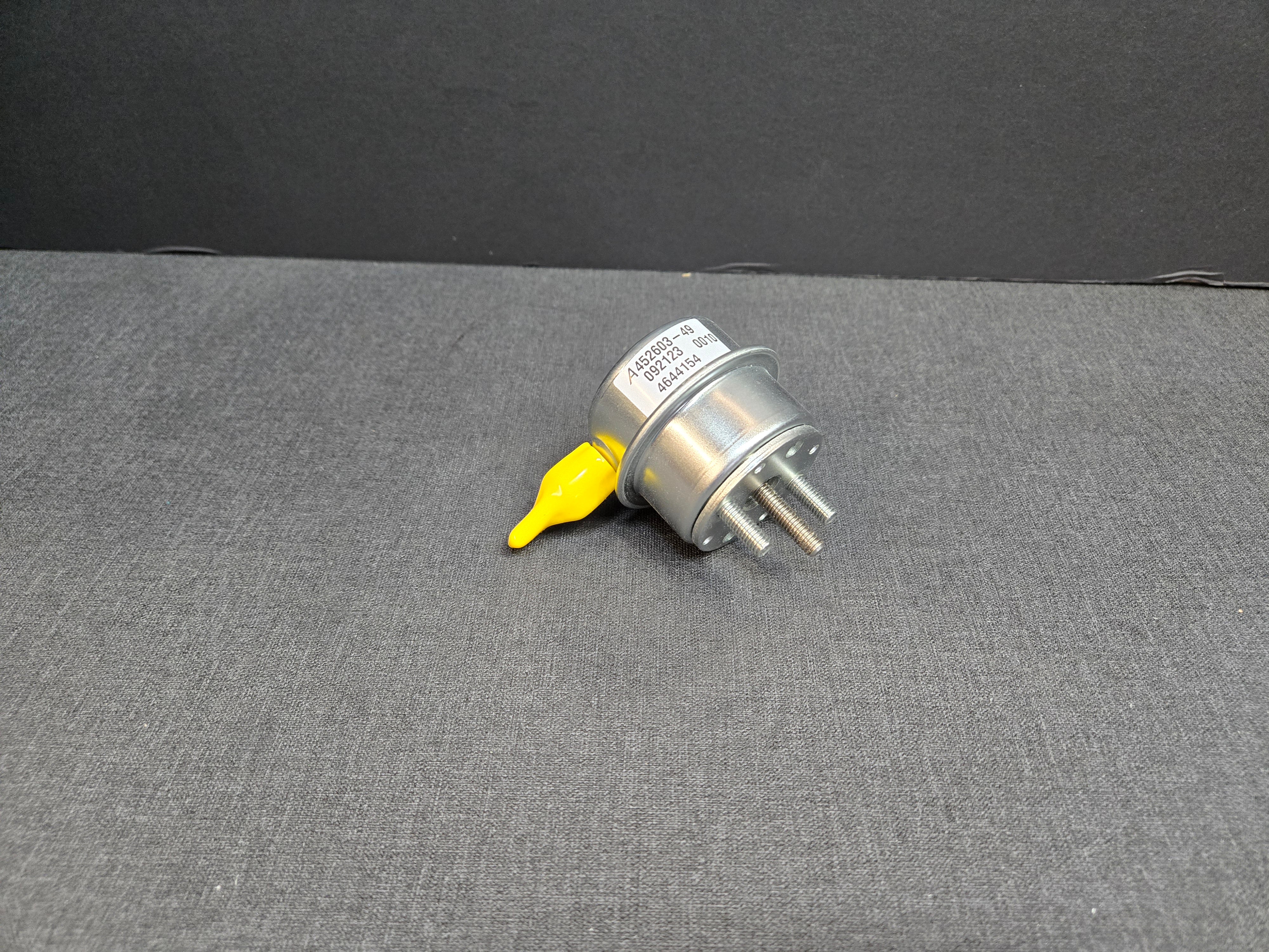 452603 C13 C15 Twin Turbo Air Actuator 452603-0049 – Young and Sons