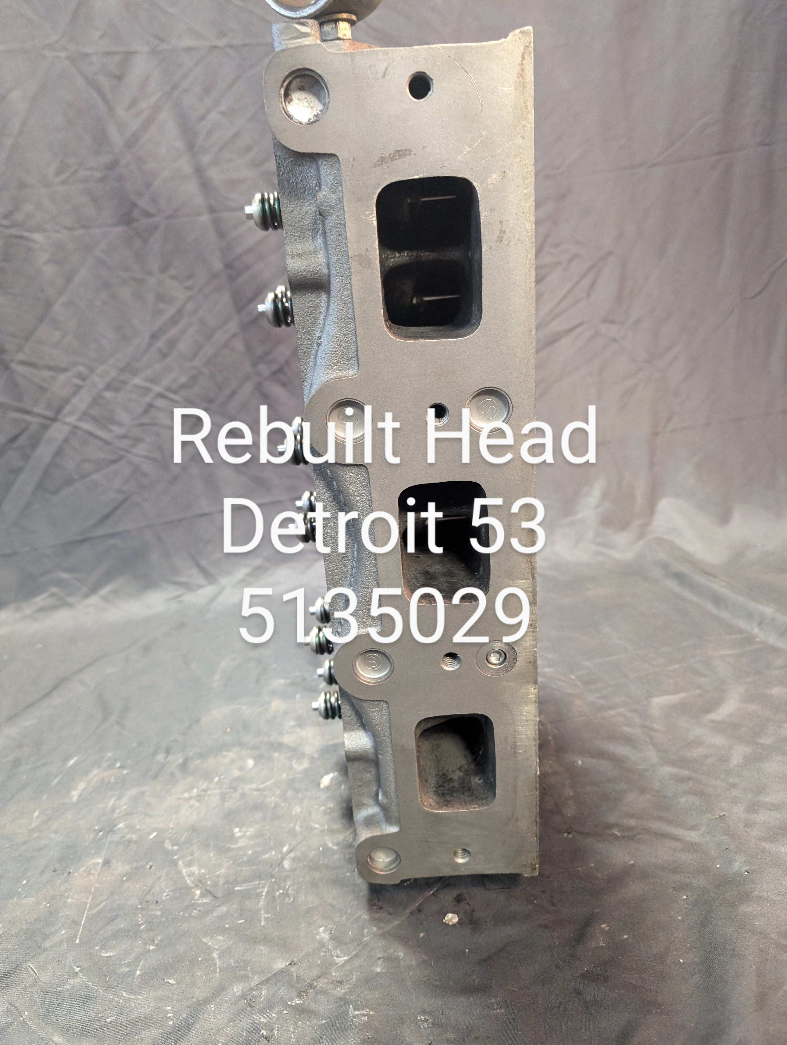 デリデリ 5135029 Rebuilt 353 / 6V53 Detroit Diesel 4 Valve Cylinder