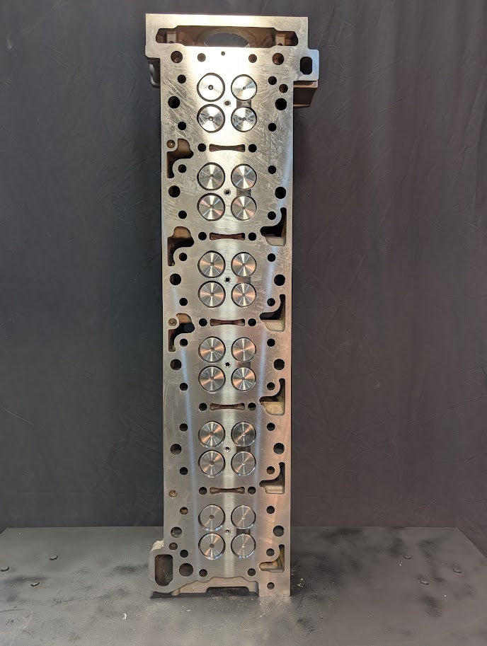 REBUILT DETROIT DD15 CYLINDER HEAD CAST #47304