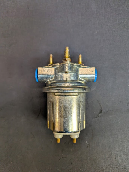 NEW UNIVERSAL FUEL SUPPLY PUMP # P4070
