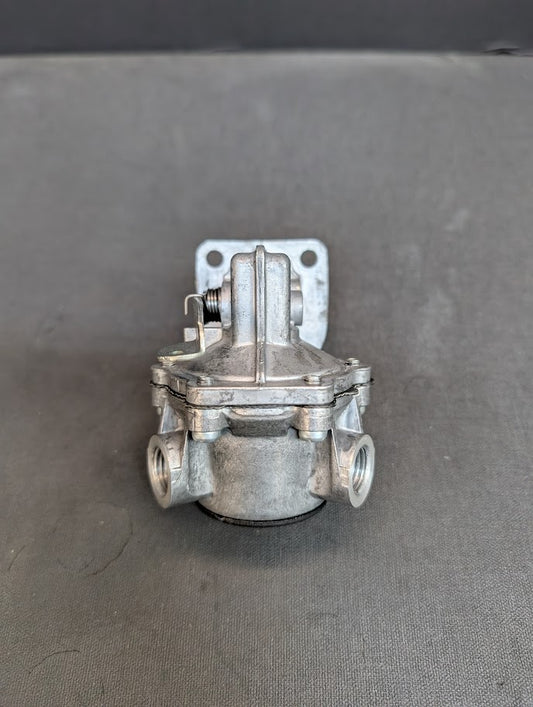 New Deutz 912 / 913 Fuel Supply Pump # 4238003