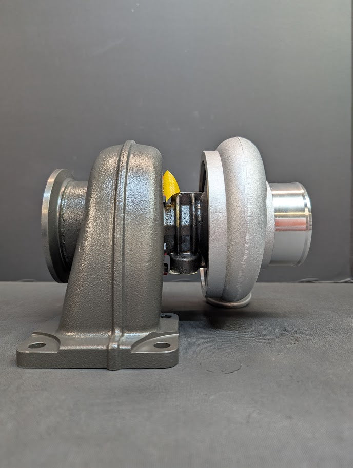 NEW JOHN DEERE 4045 TURBOCHARGER # RE548726