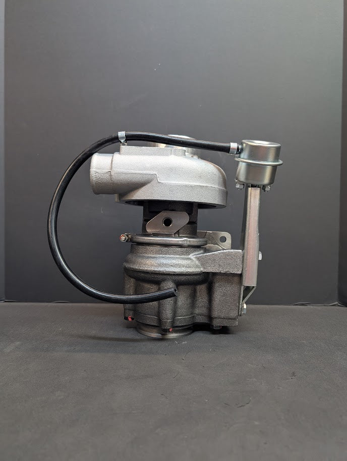 New Cummins 4BT 3.9L HX30W Turbocharger # 3593090