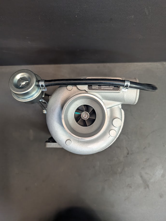 New Cummins 4BT 3.9L HX30W Turbocharger # 3593090