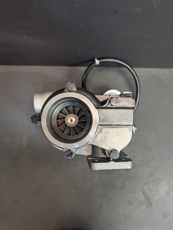New Cummins 4BT 3.9L HX30W Turbocharger # 3593090