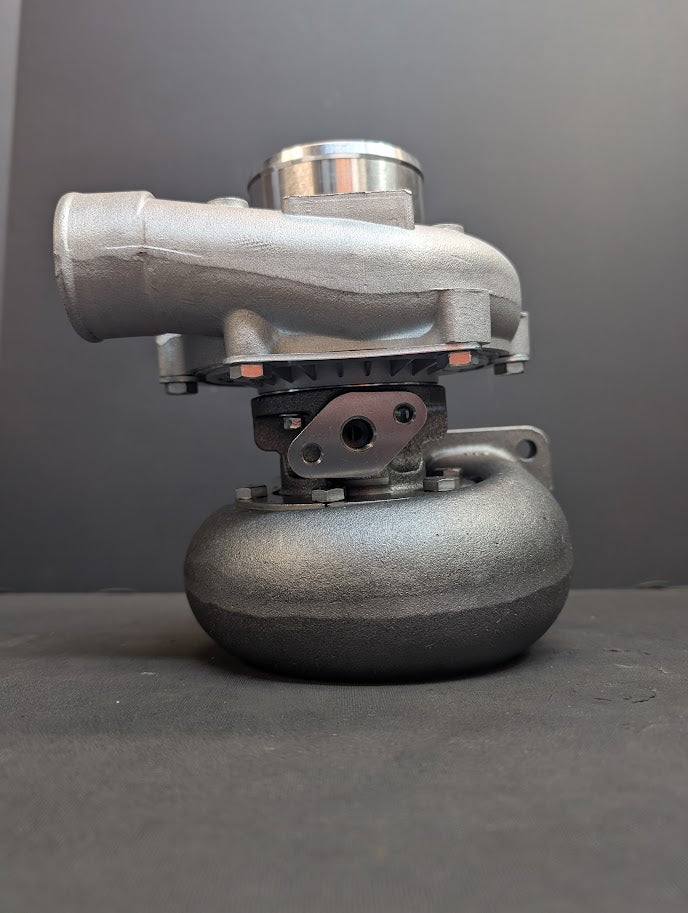 NEW INTERNATIONAL DT466 EARLY T04B18 MODEL TURBOCHARGER # 749267C92