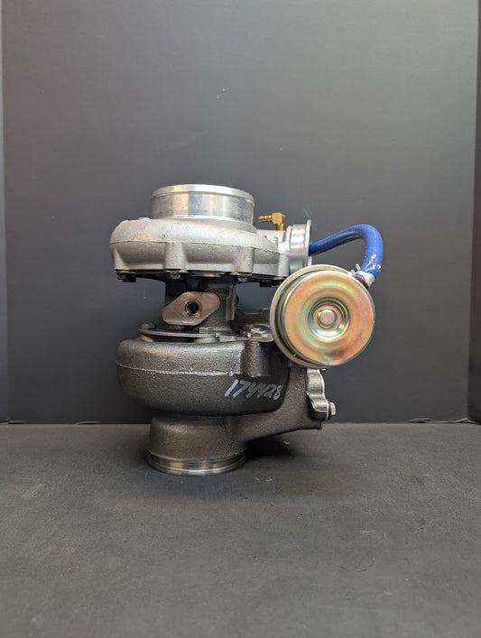NEW CUMMINS 5.9L TURBOCHARGER # 174430  S300GX BORG WARNER