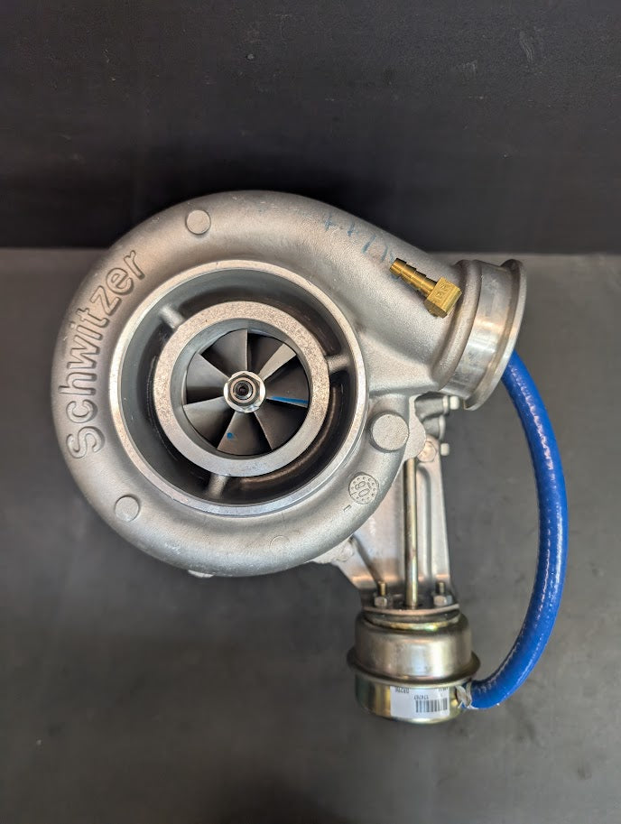 NEW CUMMINS 5.9L TURBOCHARGER # 174430  S300GX BORG WARNER