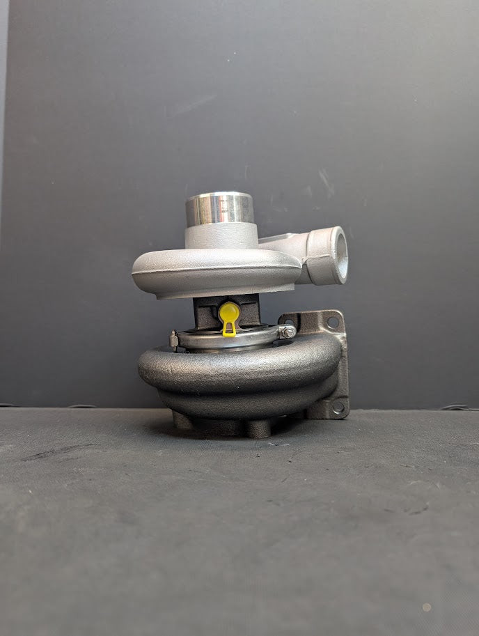 NEW 3066 W/ 3 BOLT EXH OUTLET # 5I7952