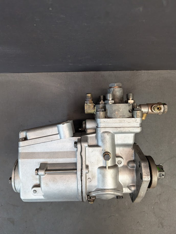 REBUILT INTERNATIONAL MODEL 100 FUEL PUMP # PSB4A-90EH-4081-D3
