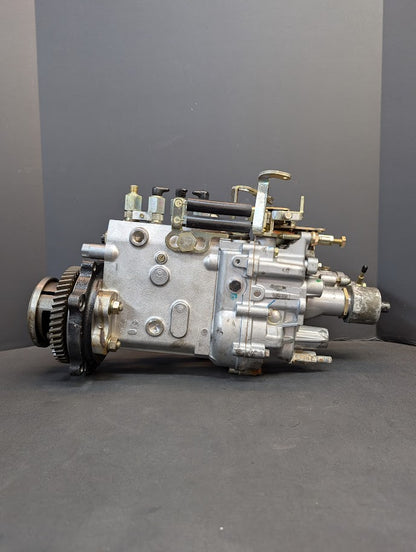 REBUILT ISUZU ZEXEL 4BD2 FUEL PUMP # 101481-0260