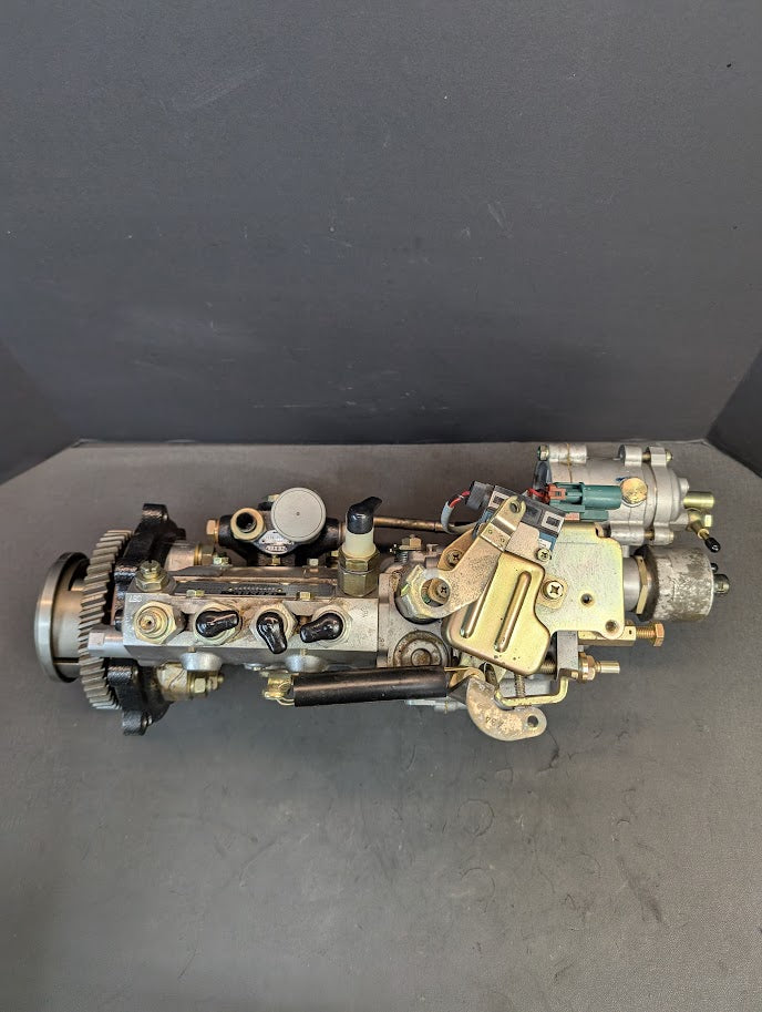 REBUILT ISUZU ZEXEL 4BD2 FUEL PUMP # 101481-0260