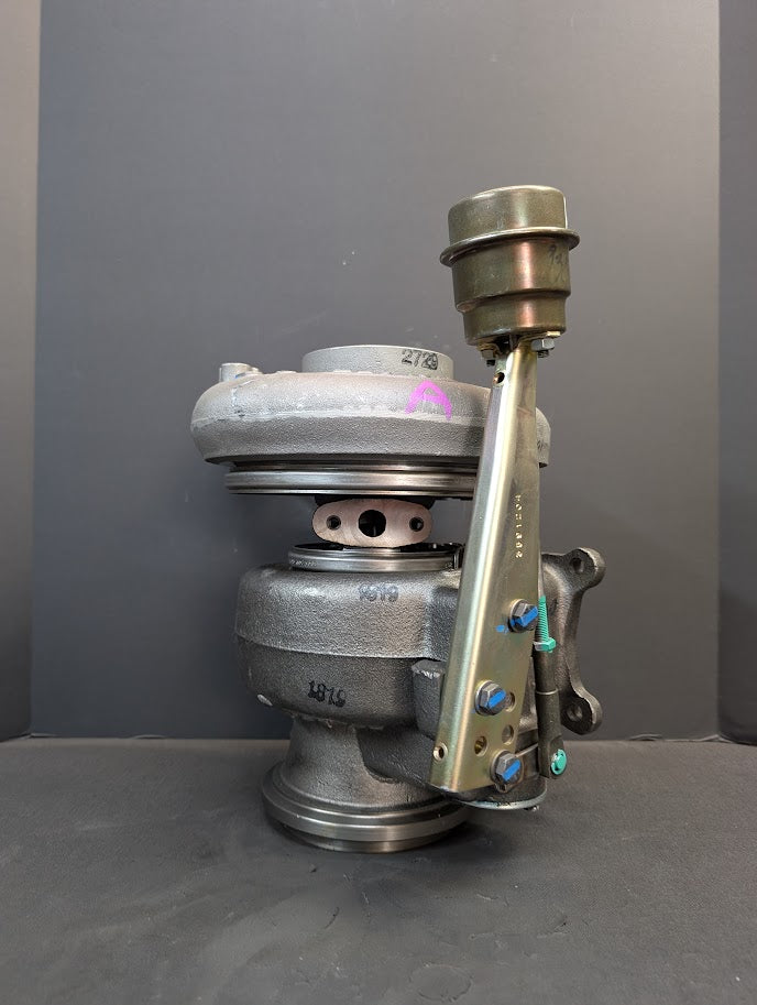 NEW CUMMINS ISM HX55W TURBO # 4043756