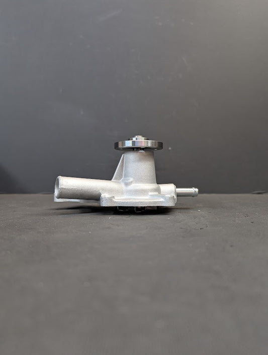 NEW KUBOTA D902 WATER PUMP W/ 10MM IMPELLER HEIGHT # 7509-10102