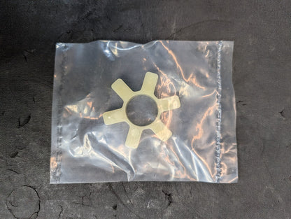 NEW CUMMINS N14 CELECT/C FUEL PUMP W/FILTER HEAD # 3090942