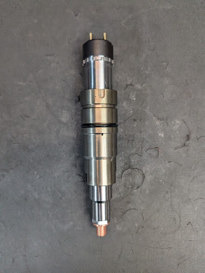 NEW CUMMINS ISX COMMON RAIL FUEL INJECTOR # 2894920 / 5579415