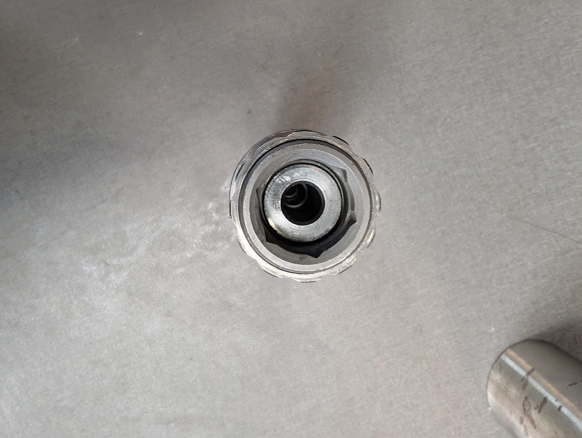 REBUILT CUMMINS T/S FUEL INJECTOR # 3047973