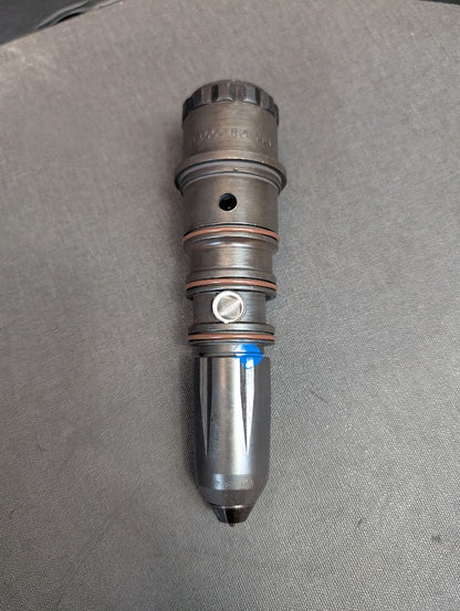 REBUILT CUMMINS T / S FUEL INJECTOR # 3047980